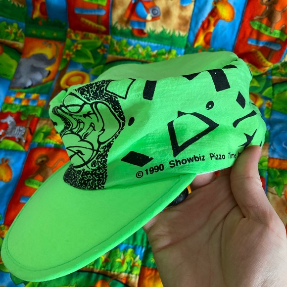 RARE 1990 vintage neon green Chuck E. Cheese hat - Picture 5 of 7